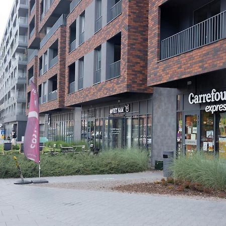 Unique Apt Eve - Free Garage クラクフ エクステリア 写真